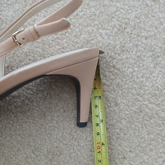 Cole Haan Womens  Go-To Pumps Slingback Kitten Heel Beige Leather Pointed 10B FL - Picture 5 of 6